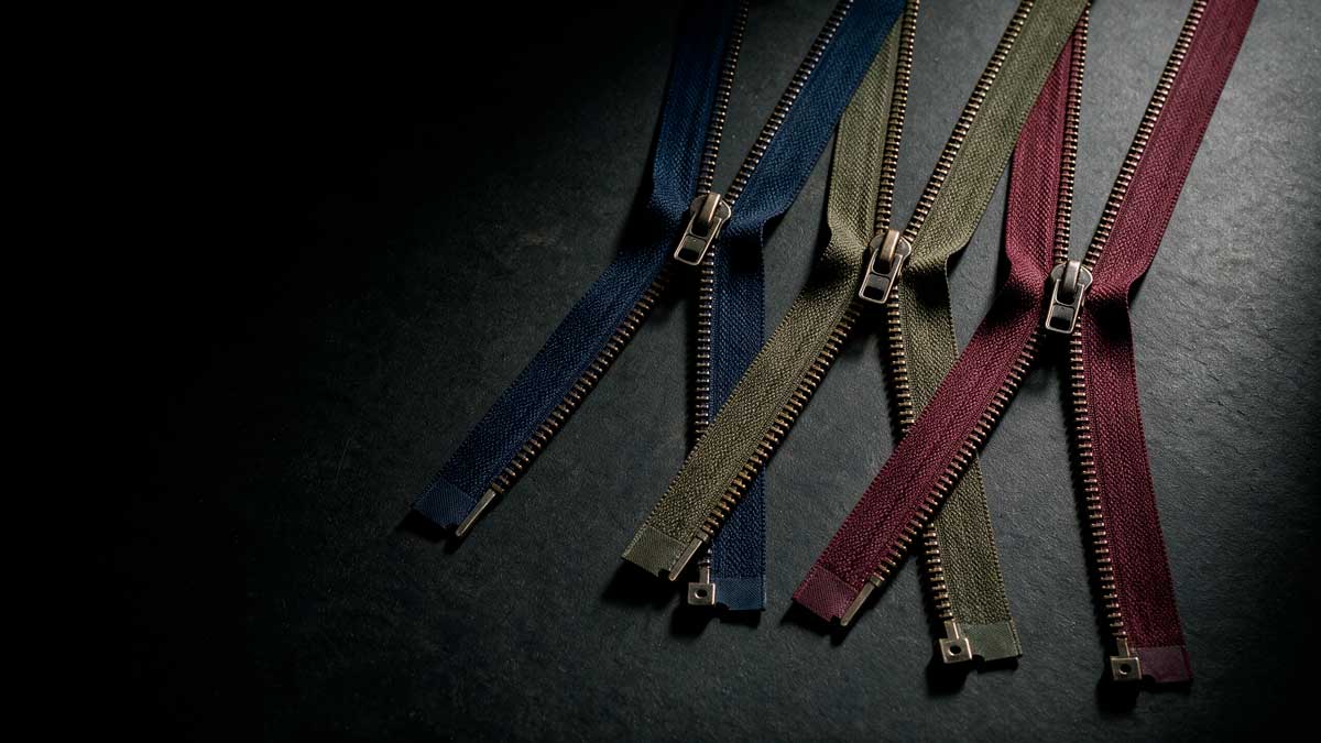 Cremalleras Separables. Apertura completa para cazadoras, chalecos y prendas de abrigo.